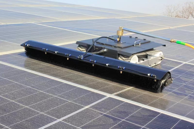 Intelligent Photovoltaic cleaning robot 