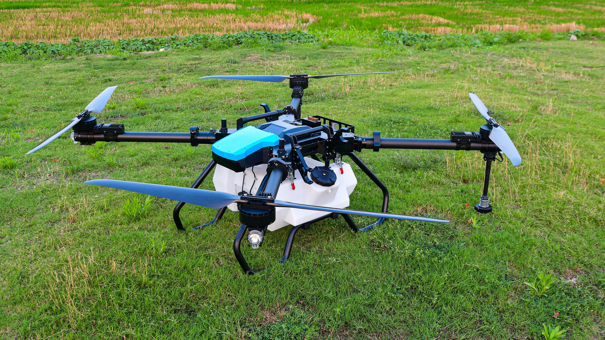 YUEQUN T50 agriculture drone sprayer 